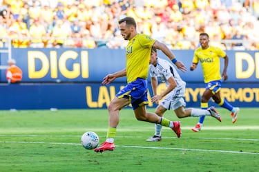 Tabatadze debuta con un “tabatazo”