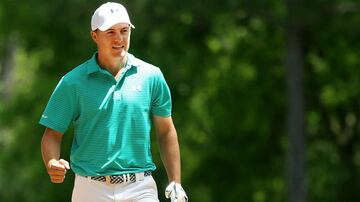 La nueva estrella del golf estadounidense no solo ha sumado triunfos en su carrera, sino también aliados publicitarios. Spieth cuenta con un total de 29 millones de dólares en ganancias durante 2017 con patrocinadores como Under Armor, Rolex y Coca-Cola. 