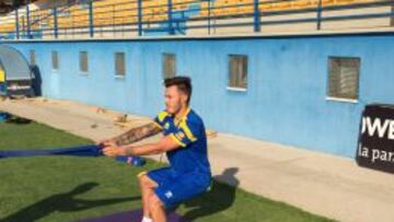 Josan ejercitándose con el Alcorcón.