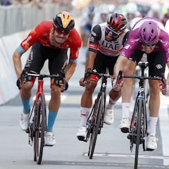 Démare es el rey del esprint en el día que abandona Bardet