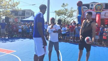 Joel Embiid y Ben Simmons.