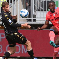 Muriel y Zapata condenan al descenso al Venecia