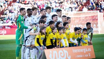 Formación de un once inicial del Albacete.