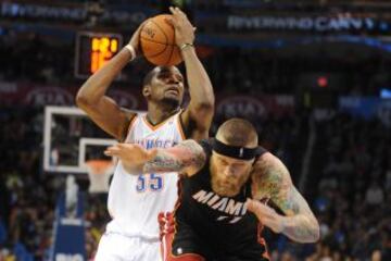 Kevin Durant y Chris Andersen.