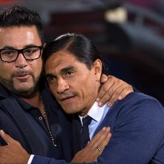 Los técnicos que no le dieron la gloria a Pumas