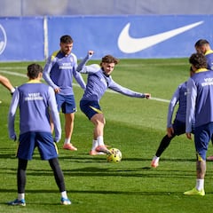 Simeone, con Julián pero sin Giuliano, Oblak y Cardoso