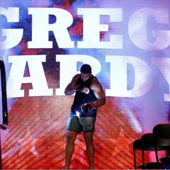 Greg Hardy, de ala defensiva de la NFL a peleador de MMA