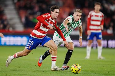 Aprobados y suspensos del Granada: progresión a ritmo de caracol