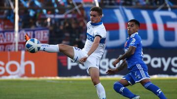 Futbol, Universidad de Chile vs Universidad Catolica.