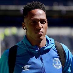 Yerry Mina deberá responder a la FA por publicidad de apuestas