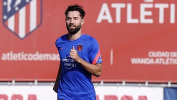 Felipe vuelve al grupo en el Atlético tras su lesión.