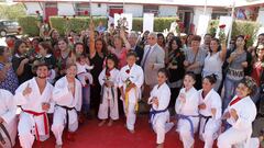 Team Chile celebra el Día de la Mujer con vecinas de La Pintana