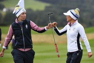 What are the current Solheim Cup standings for Team USA and the Team Europe?