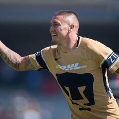 Nicolás Castillo marca casi la mitad de los goles de Pumas