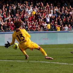 Prensa italiana aplaude la actuación de Guillermo Ochoa