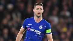 Chelsea: Cahill aims parting shot at "disrespectful" Sarri