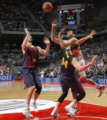 REAL MADRID - BARCELONA