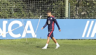 Patiño ya se entrena con el Depor y Yeremay no acaba la sesión