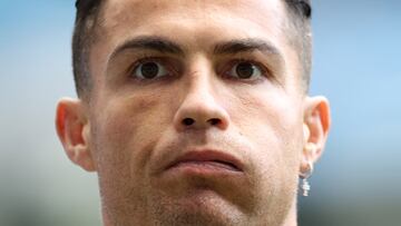 Soccer Football - Premier League - Manchester City v Manchester United - Etihad Stadium, Manchester, Britain - October 2, 2022 Manchester United's Cristiano Ronaldo during the warm up before the match Action Images via Reuters/Carl Recine EDITORIAL USE ONLY. No use with unauthorized audio, video, data, fixture lists, club/league logos or 'live' services. Online in-match use limited to 75 images, no video emulation. No use in betting, games or single club /league/player publications. Please contact your account representative for further details.