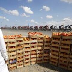 Kristoff gana bajo la lluvia antes de la Montaña Verde
