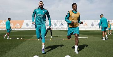 Benzema y Vinicius.