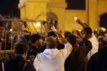 Graves incidentes en El Cairo entre la pol¨ªcia y ultras antes del partido Zamalek-ENPPI. Hay, al menos, 14 personas fallecidas.