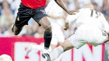 <b>AMENAZA</b>. Etoo es la referencia en ataque del Mallorca.