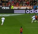 España pidió un penalti a Cesc