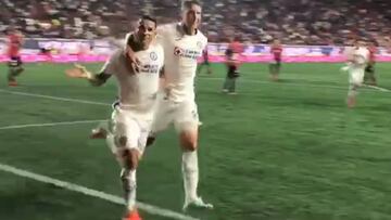 ¡Pura clase y nervios de acero! El golazo de Yotún en la Liga MX