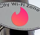 Por qué no debes usar Tinder conectado al WiFi público