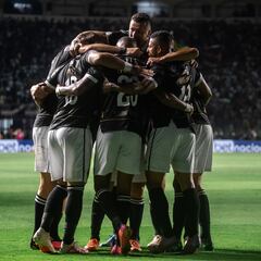 Medel humilló a otro chileno