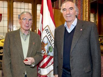 Jesús Rentería fue un futbolista que militó en el Basconia, Athletic y Recreativo de Huelva, aunque la impronta la dejó en Lezama. De 1986 a 2002 fue responsable y guardés de la joya de la Corona del Athletic. Una vida dedicada al fútbol en diferentes facetas, el club bilbaíno lamentó su pérdida. Falleció a los 87 años. 