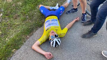 Remco Evenepoel, desplomado tras la subida a Malhao.