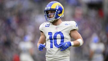 El wide receiver Cooper Kupp se podría convertir en el cuarto jugador en liderar la liga en recepciones, touchdowns atrapados y yardas por recepción.