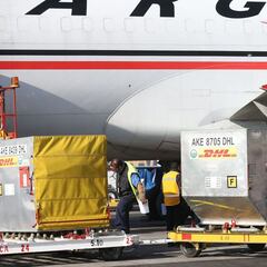 Coronavirus: Arriban a México 42,900 vacunas contra COVID-19 de Pfizer