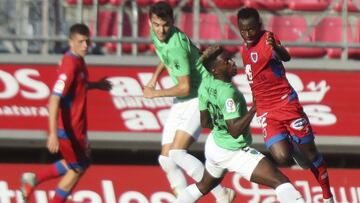 El Almer¨ªa se aprovecha de un Numancia tocado