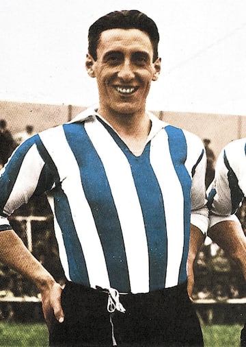 Jugó con el Alavés la temporada 1930-31. Vistió la camiseta del Real Madrid durante cinco temporadas desde 1931 hasta 1936.