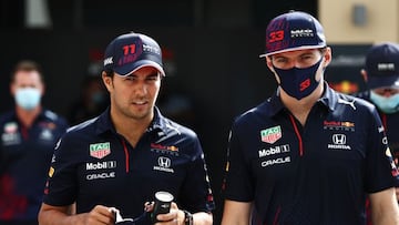 ¿En Red Bull dudan de la calidad de Sergio Pérez? “El coche se construía igual para Checo y Max”