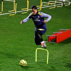 Massara: “Mañana se puede aclarar el panorama Raspadori”