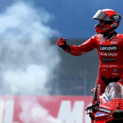 Márquez también domina en lluvia