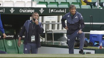 Pellegrini, con su ayudante Cousillas.