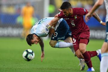 Leo Messi y Junior Moreno.