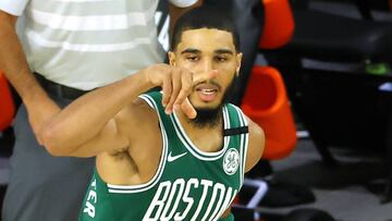 LAKE BUENA VISTA, FLORIDA - AUGUST 19: Jayson Tatum #0 of the Boston Celtics celebrates a three point shot against the Philadelphia 76ers during the third quarter in Game Two of the Eastern Conference First Round during the 2020 NBA Playoffs at The Field House at ESPN Wide World Of Sports Complex on August 19, 2020 in Lake Buena Vista, Florida. NOTE TO USER: User expressly acknowledges and agrees that, by downloading and or using this photograph, User is consenting to the terms and conditions of the Getty Images License Agreement.   Kevin C. Cox/Getty Images/AFP
 == FOR NEWSPAPERS, INTERNET, TELCOS &amp; TELEVISION USE ONLY ==