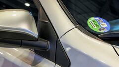 Las nuevas etiquetas de la DGT traerán polémica