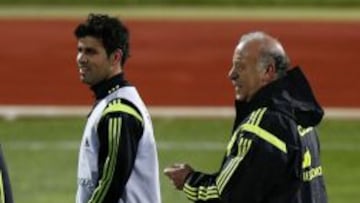Diego Costa junto a Del Bosque.