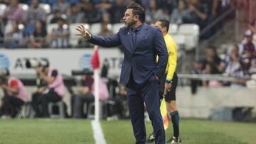 El estratega argentino se mostró contento con su regreso a Rayados y comentó que se puede soñar con la liguilla.