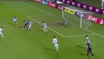 Contra el Oporto, marcado por Pepe y a la media vuelta: golazo de Bryan Rochez con Nacional