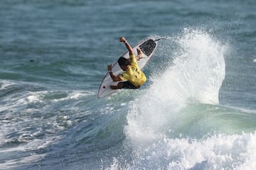 Granpepel de los locales. Hiroto Ohhara gan al peruano Miguel Tudela y tambin estar en cuartos de final. Le tocar bailar con una de las ms feas, Italo Ferreira.