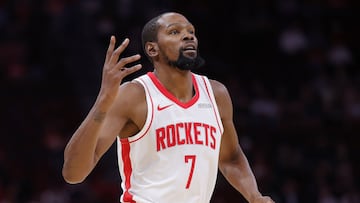 Kevin Durant, alero de Houston Rockets, durante un partido esta pretemporada ante Utah Jazz.
