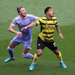 Roy Hodgson, preocupado por la lesión del Cucho Hernández